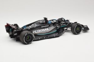 Mercedes AMG Petronas W14 E Performance #63 G. Russell Australian GP 2023 Minichamps 1:18 110230363 Kov – obrázek 2 z 6