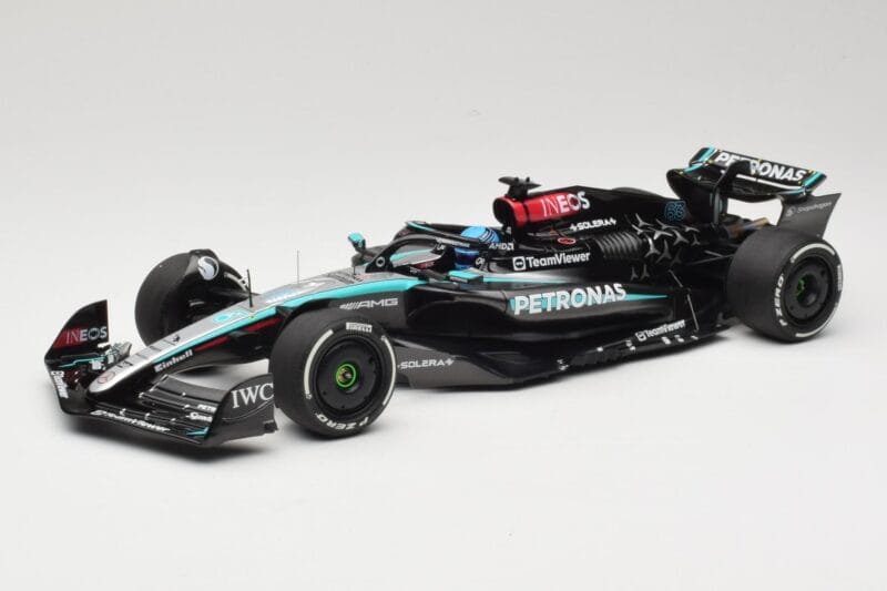Mercedes AMG Petronas W15 E Performance #63 G. Russell Winner Austrian GP 2024 Minichamps 1:18 110241163 Kov