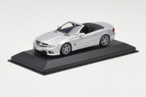 Mercedes AMG SL63 R230 Stříbrný Minichamps 1:43 B66960018-R Kov – obrázek 2 z 4