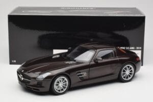 Mercedes AMG SLS C197 Brown Metallic Minichamps 1:18 100039028 Kov – obrázek 8 z 8
