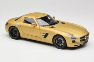 Mercedes AMG SLS C197 Zlatý Minichamps 1:18 100039024 Kov – obrázek 6 z 8