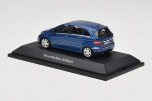 Mercedes B-Class W245 Lotus Blue Metallic Minichamps 1:43 B66962407 Kov – obrázek 3 z 4