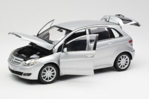 Mercedes B-Class W245 Stříbrný Kyosho 1:18 B66962326 Kov – obrázek 2 z 8