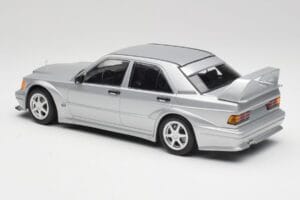 Mercedes 190E W201 2.5-16 EVO 2 Astral Stříbrný Metallic Minichamps 1:18 155036101 Kov – obrázek 5 z 6