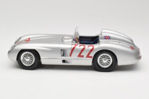 Mercedes 300 SLR W196S #722 S. Moss / D. Jenkinson Mille Miglia Winner 1955 Maisto 1:18 536887 Kov – obrázek 4 z 8