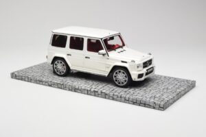 Mercedes Brabus B63 620 Widestar Pearl White Minichamps 1:18 107032201 Kov – obrázek 4 z 6