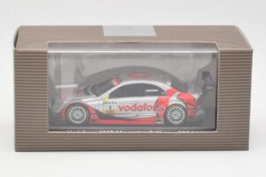 Mercedes C-Class C203 #1 Vodafone AMG B. Schneider DTM 2004 Minichamps 1:43 B66962207 Kov – obrázek 4 z 4