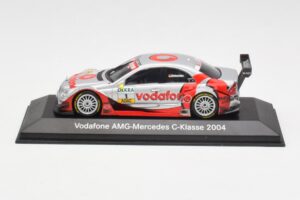 Mercedes C-Class C203 #1 Vodafone AMG B. Schneider DTM 2004 Minichamps 1:43 B66962207 Kov