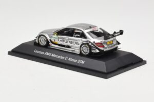 Mercedes C-Class C204 #8 R. Schumacher HWA DTM 2010 Minichamps 1:43 B66961414 Kov – obrázek 3 z 4