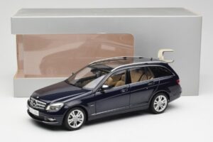 Mercedes C-Class S204 T-Modell Tanzanite Modrý AUTOart 1:18 B66962352 Kov – obrázek 8 z 8
