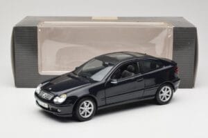 Mercedes C-Class Sports Coupe CL203 Modrý Maisto 1:18 B66962124 Kov – obrázek 8 z 8