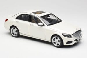 Mercedes C-Class W205 Diamond Bílý Metalíza Norev 1:18 B66960256 Kov – obrázek 6 z 8