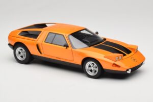 Mercedes C111 II White Autumn Metallic Norev 1:18 183050 Kov – obrázek 6 z 10