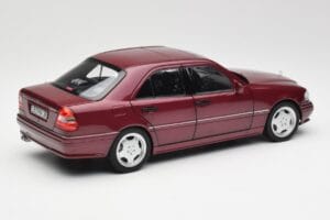 Mercedes AMG C36 W202 Almandine Červený Norev 1:18 B66040706 Kov – obrázek 3 z 8