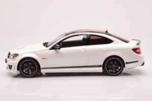 Mercedes AMG C63 W204 Edition 507 Bílý GT Spirit 1:18 GT899 Pryskyřice – obrázek 3 z 6