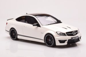 Mercedes AMG C63 W204 Edition 507 Bílý GT Spirit 1:18 GT899 Pryskyřice – obrázek 4 z 6