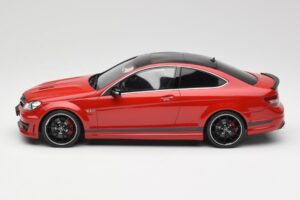 Mercedes AMG C63 W204 Edition 507 Červený GT Spirit 1:18 GT920 Pryskyřice – obrázek 3 z 5