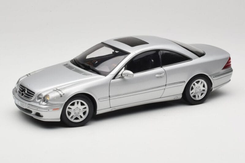 Mercedes CL 500 C215 Stříbrný AUTOart 1:18 B66962152 Kov