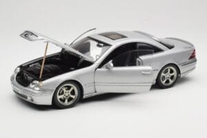 Mercedes CL500 C215 Lorinser Silver Metallic AUTOart 1:18 70121 Kov – obrázek 2 z 8