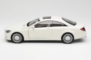 Mercedes CL500 C216 Calcit Bílý AUTOart 1:18 B66962341 Kov – obrázek 4 z 8