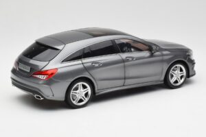 Mercedes CLA C117 Mountain Šedý Norev 1:18 B66960351 Kov – obrázek 3 z 8