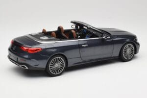 Mercedes CLE Kabriolet A236 Tmavě Šedý Norev 1:18 B66960654 Kov – obrázek 4 z 9