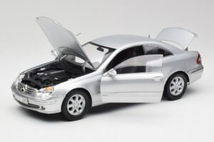 Mercedes CLK 500 C209 Stříbrný Kyosho 1:18 B66962144 Kov – obrázek 2 z 8