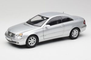 Mercedes CLK 500 C209 Stříbrný Kyosho 1:18 B66962144 Kov