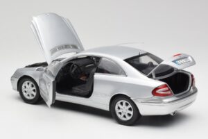 Mercedes CLK 500 C209 Stříbrný Kyosho 1:18 B66962144 Kov – obrázek 5 z 8