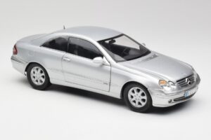Mercedes CLK 500 C209 Stříbrný Kyosho 1:18 B66962144 Kov – obrázek 6 z 8