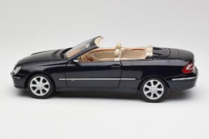 Mercedes CLK 500 W209 Kabriolet Tmavě Modrý Metalíza Kyosho 1:18 B66962174 Kov – obrázek 5 z 9
