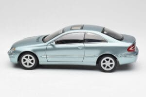 Mercedes CLK 500 W209 Světle Modrý Metalíza Kyosho 1:18 B66962192 Kov – obrázek 4 z 8