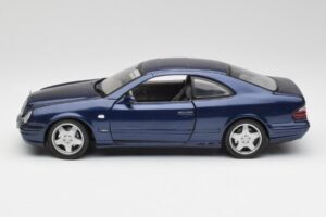 Mercedes CLK 55 AMG C209 Modrý Metalický Anson 1:18 30343 Kov – obrázek 4 z 8