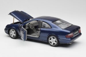 Mercedes CLK 55 AMG C209 Modrý Metalický Anson 1:18 30343 Kov – obrázek 5 z 8