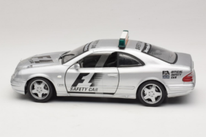 Mercedes AMG CLK 55 F1 Safety Car Maisto 1:18 B66005234 Kov – obrázek 3 z 6