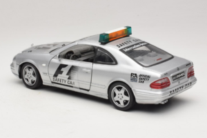Mercedes AMG CLK 55 F1 Safety Car Maisto 1:18 B66005234 Kov – obrázek 5 z 6