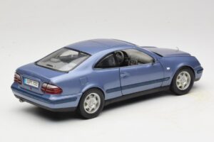 Mercedes CLK C208 Fialový Anson 1:18 30330 Kov – obrázek 3 z 8