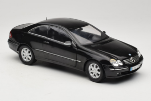 Mercedes CLK C209 Black Metallic Kyosho 1:18 B66962149 Kov – obrázek 6 z 8