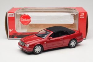 Mercedes CLK A208 Kabriolet Červený Anson 1:18 30338 Kov – obrázek 8 z 8