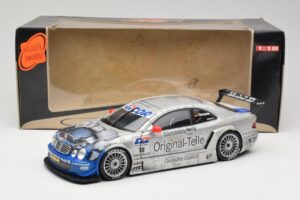 Mercedes CLK DTM #18 Persson Motorsport M. Tiemann DTM 2000 Maisto 1:18 538888 Kov – obrázek 8 z 8