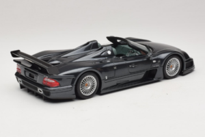 Mercedes AMG CLK GTR Roadster Šedý GT Spirit 1:18 GT960 Pryskyřice – obrázek 2 z 6