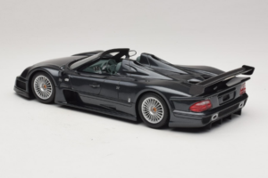 Mercedes AMG CLK GTR Roadster Šedý GT Spirit 1:18 GT960 Pryskyřice – obrázek 5 z 6