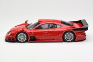 Mercedes CLK-GTR Super Sport Červený GT Spirit 1:18 GT910 Pryskyřice – obrázek 3 z 6