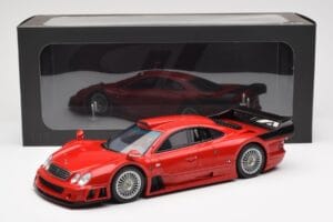 Mercedes CLK-GTR Super Sport Červený GT Spirit 1:18 GT910 Pryskyřice – obrázek 6 z 6
