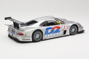 Mercedes CLK LM GT1 #1 AMG Mercedes K. Ludwig / R. Zonta FIA GT Championship 1998 Maisto 1:18 56053 Kov – obrázek 3 z 8