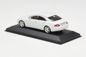 Mercedes CLS-Class C219 Linea Bílý Minichamps 1:43 436034300 Kov – obrázek 3 z 4
