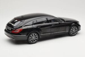 Mercedes CLS Shooting Brake X218 Obsidian Black Norev 1:18 B66960115 Kov – obrázek 3 z 8