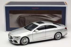 Mercedes CLS C257 Stříbrný Norev 1:18 183489 Kov – obrázek 8 z 8