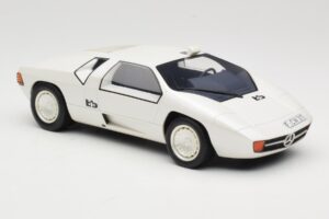 Mercedes CW311 White Metallic BoS Models 1:18 BOS198 Pryskyřice – obrázek 4 z 6