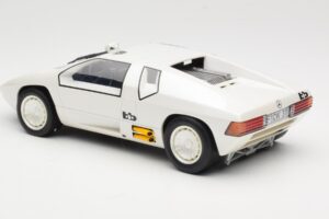 Mercedes CW311 White Metallic BoS Models 1:18 BOS198 Pryskyřice – obrázek 5 z 6